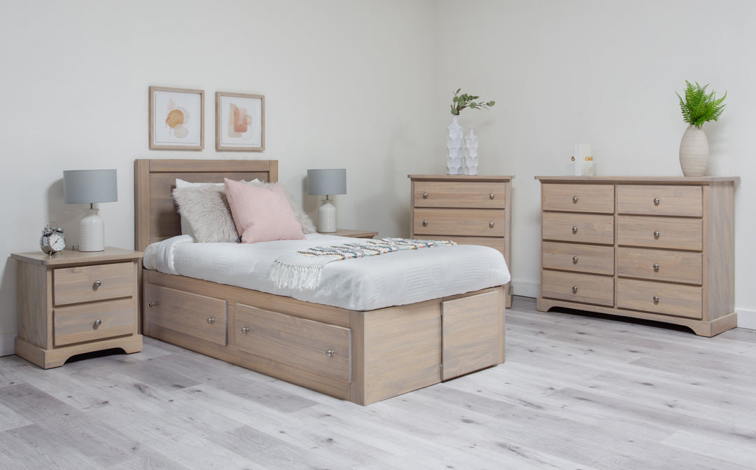 Youth Queen & Double Beds