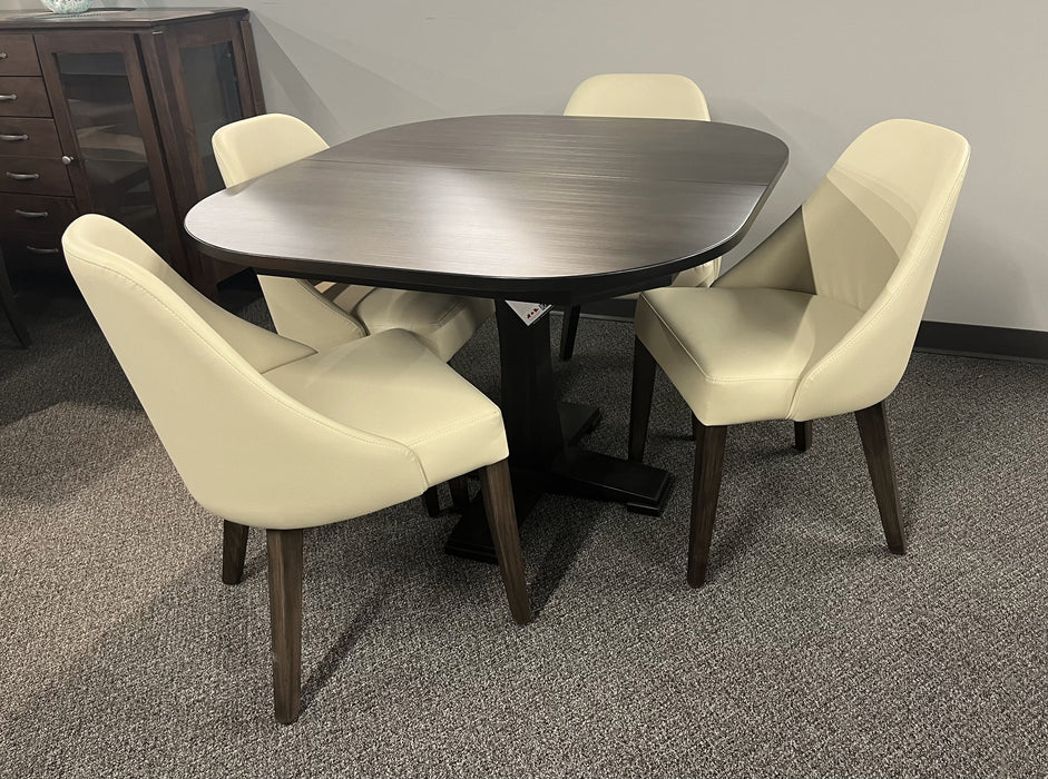 Parker-Laguna Brushwork Buffalo Dining Set
