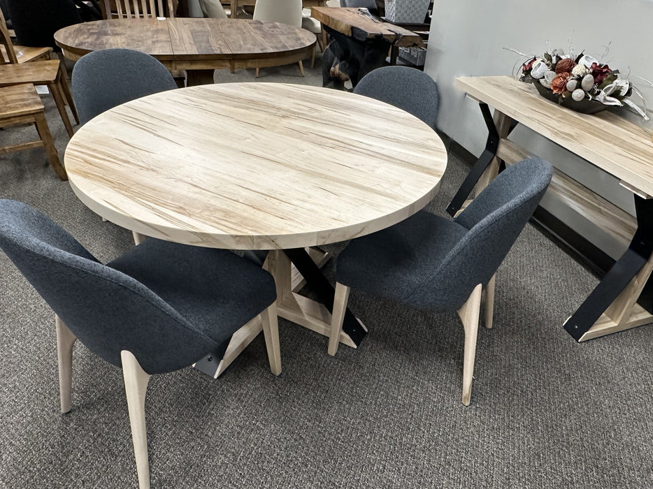 Hyde Dining Set
