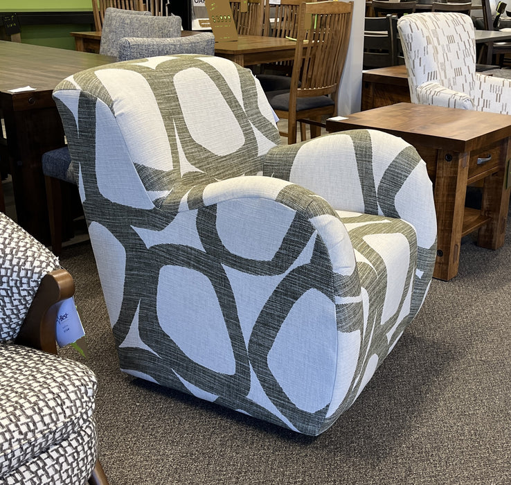 Mysa Swivel Chair in Basil