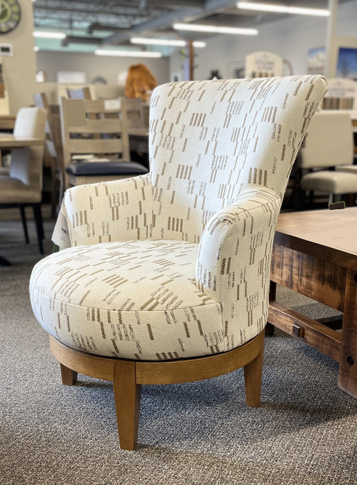 Justine Swivel Chair in Wool