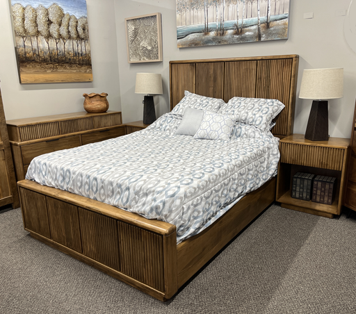 Lotus Reeded Maple Bedroom Set