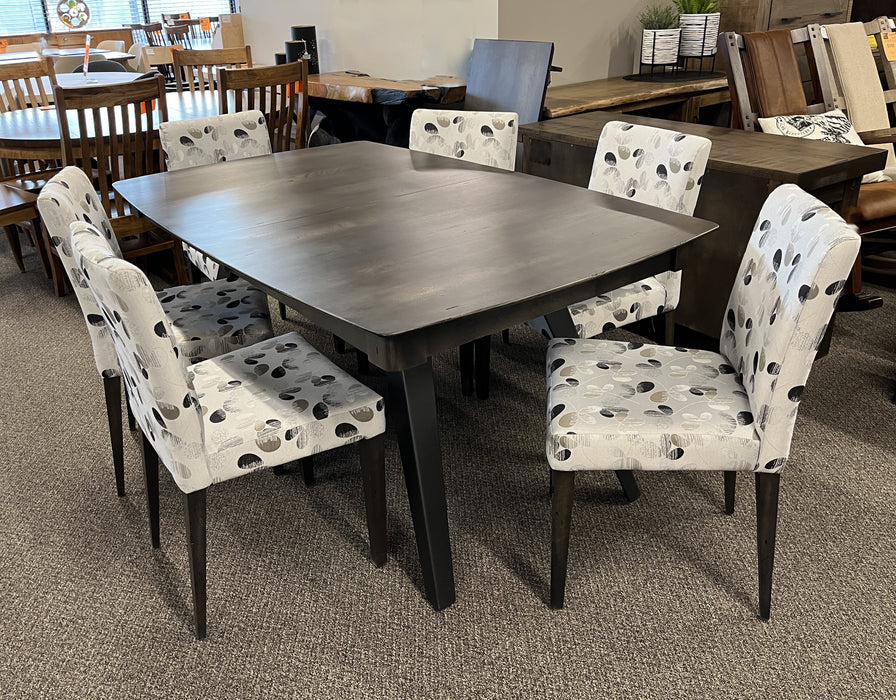 Expressions Dining Set