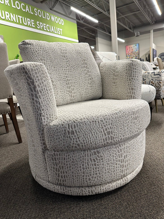 Tina Swivel in Ivory
