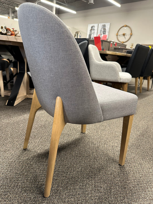 Svene Dining Chairs