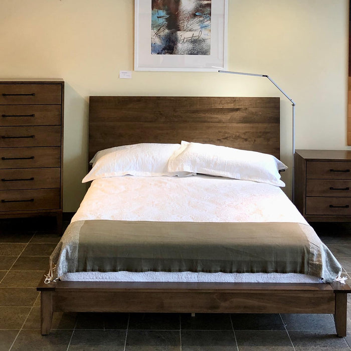 Richview Platform Bed